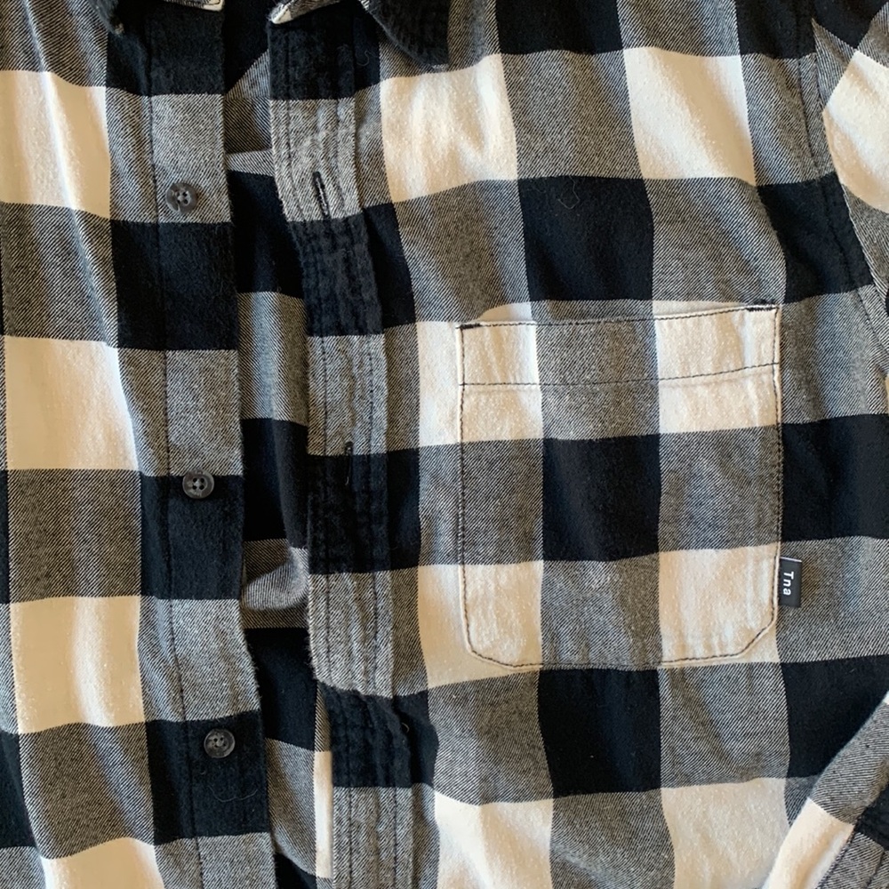 TNA black & white checkered plaid shirt - Picture 2 of 8